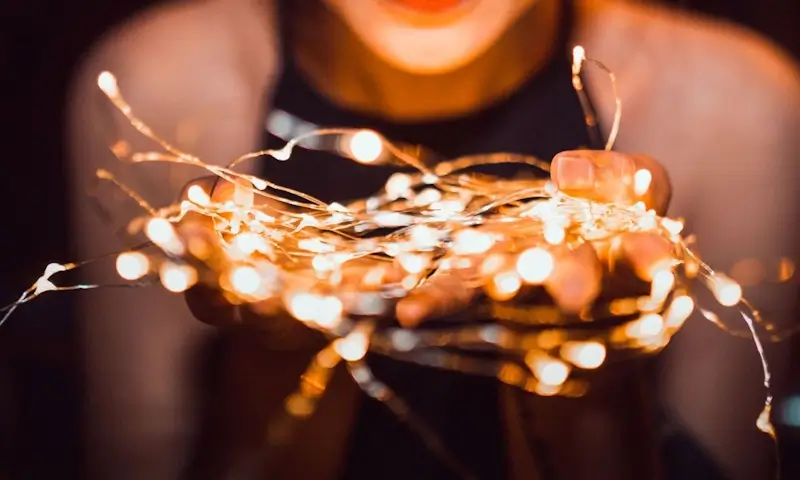 Assistenza clienti dedicata per soluzioni di illuminazione su misura - Negozio di Illuminazione Bassano Lux