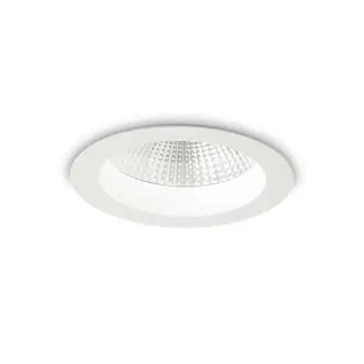 Faretto ad incasso a LED dal design discreto, perfetto per soffitti moderni in ambienti residenziali o commerciali